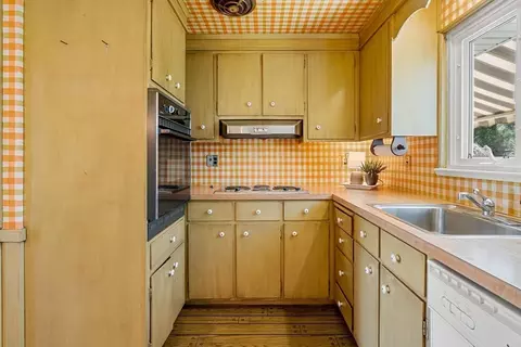 10 Ruby Ter, Marblehead, MA 01945 photo 11