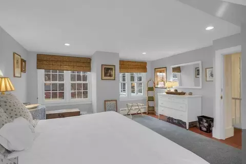 Bedroom - 4 Lane Rd, Gloucester, MA 01930 photo 1 of 2