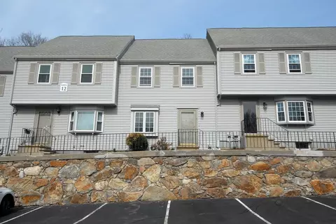 12 Oak Ridge Dr #4, Maynard, MA 01754