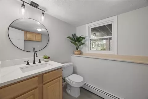 Bath - 2 Thomas Rd, Danvers, MA 01923 photo 6 of 6