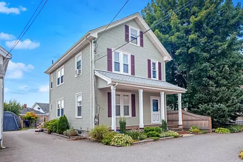 12 Russell St, Waltham, MA 02453