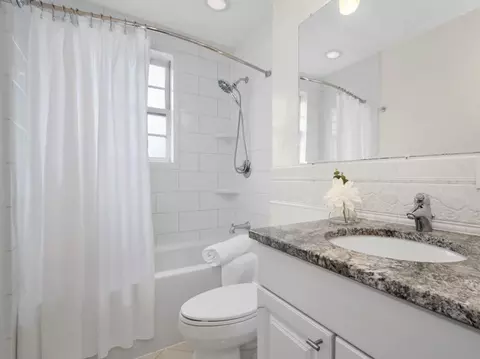 Bath - 36 Browne St #2, Brookline, MA 02446 photo 1 of 1