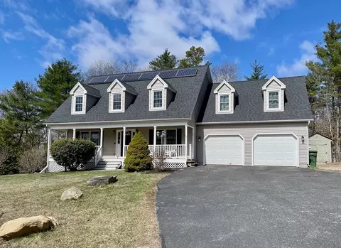 53 Babcock Tavern Rd, Ware, MA 01082