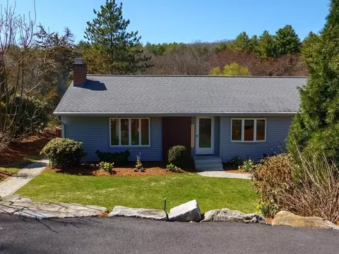 147 Rice Ave, Northborough, MA 01532