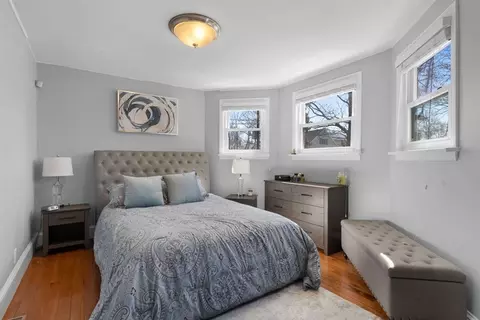 Bedroom - 75 Fairmount Ave, Saugus, MA 01906 photo 1 of 8