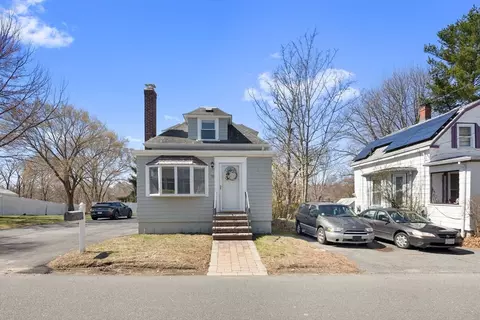 Exterior - 75 Fairmount Ave, Saugus, MA 01906 photo 2 of 8