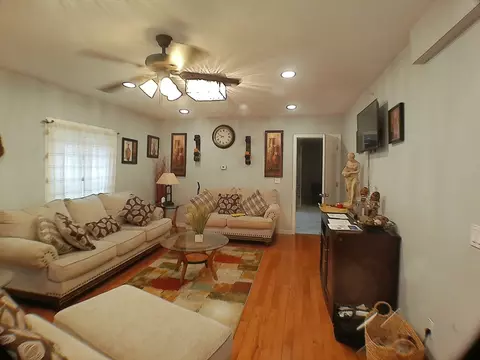 247 Pilgrim Ave, Worcester, MA 01604 photo 4