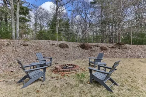 Exterior - 56 Chartwell Dr, Bourne, MA 02532 photo 6 of 10