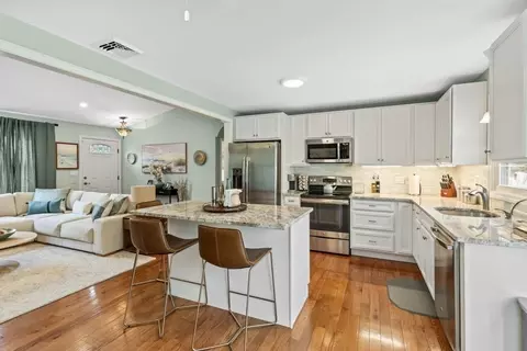 Kitchen - 56 Chartwell Dr, Bourne, MA 02532 photo 3 of 6