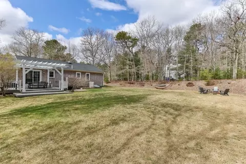 Exterior - 56 Chartwell Dr, Bourne, MA 02532 photo 7 of 10