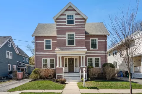 62 Oak Ave, Belmont, MA 02478