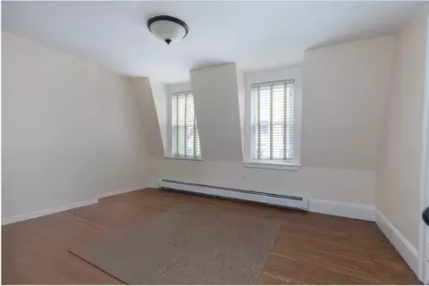 571 E 3rd St, Boston, MA 02127 photo 9