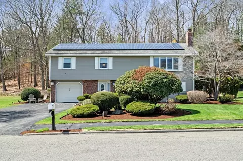 20 Juniper Dr, Saugus, MA 01906