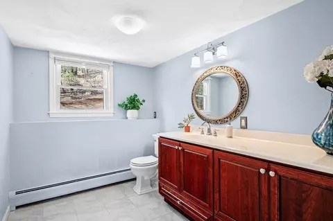 Bath - 20 Juniper Dr, Saugus, MA 01906 photo 5 of 6