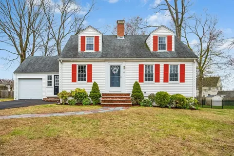 38 Second St, Norwood, MA 02062