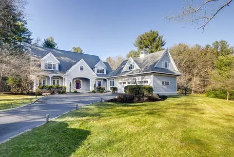 965 Bedford Rd, Carlisle, MA 01741