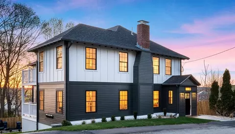 238 Bellevue St #1, Newton, MA 02458