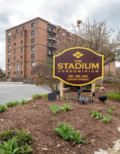 198 Locust St #608, Lynn, MA 01904