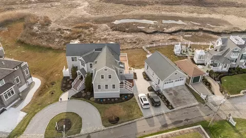 35 Bayberry Rd, Scituate, MA 02066