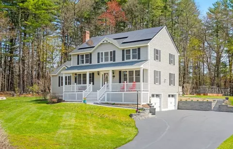 96 Lost Pond Ln, North Andover, MA 01845