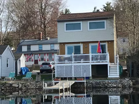 23 N Shore Rd, Derry, NH 03038