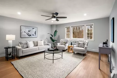 135 Willard St #11, Quincy, MA 02169