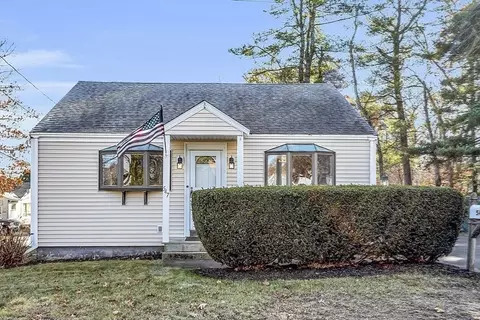 547 Pleasant St, Stoughton, MA 02072