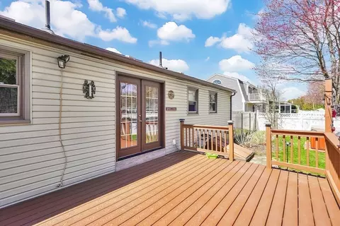 Exterior - 3 Gula Dr, Easthampton, MA 01027 photo 5 of 11