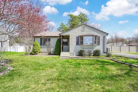 3 Gula Dr, Easthampton, MA 01027