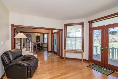 65 Bridge St, Hatfield, MA 01038 photo 10