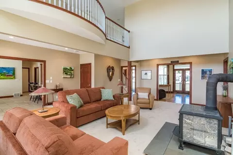 65 Bridge St, Hatfield, MA 01038 photo 6