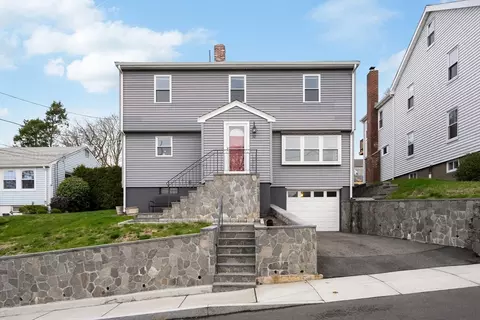 32 Aberdeen Rd, Quincy, MA 02171