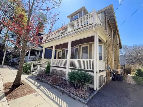 25 Kingsboro Park #2, Boston, MA 02130