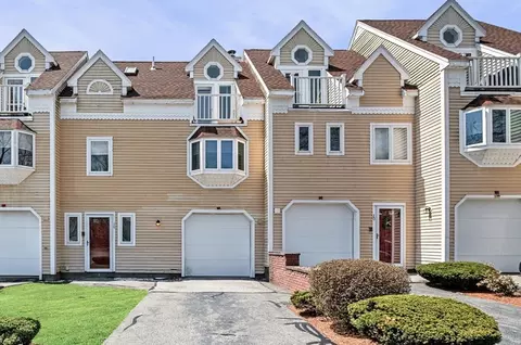 18 Village Ct #18, Malden, MA 02148