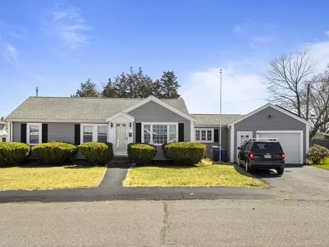 14 Greystone Ave, Haverhill, MA 01835