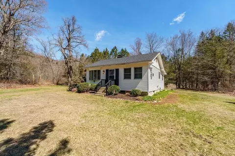 120 E River Rd, Middlefield, MA 01243 photo 3