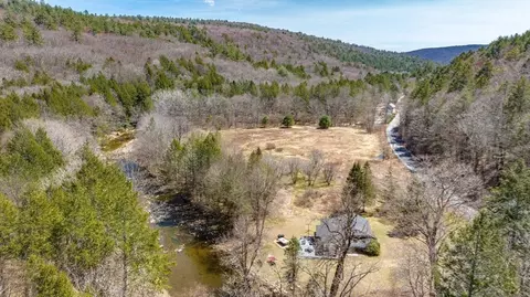120 E River Rd, Middlefield, MA 01243 photo 6