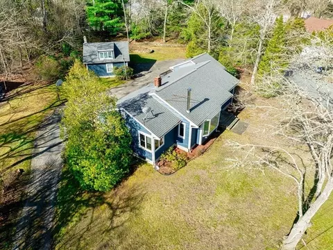 11 Tucy Ave, Bourne, MA 02532 photo 5