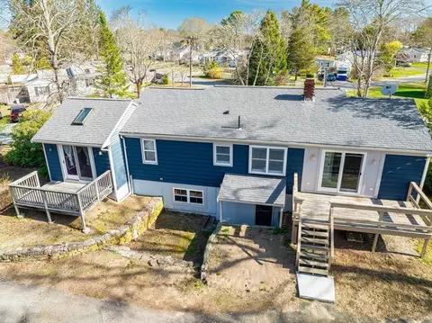 11 Tucy Ave, Bourne, MA 02532 photo 4