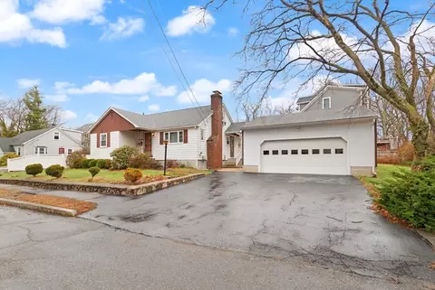 39 Mccormack Ave, Medford, MA 02155