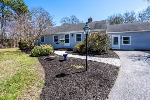 5 Souwest Dr, Harwich, MA 02645