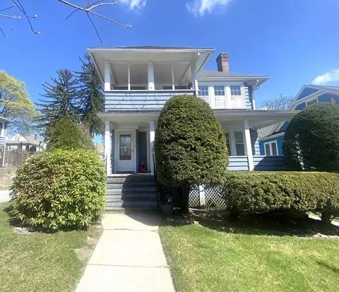 12 Waconah Rd, Worcester, MA 01609