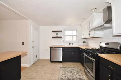 Kitchen - 106 Hartwick St, Springfield, MA 01108 photo 6 of 9