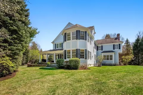 1 Beard Way, Wellesley, MA 02482 photo 3