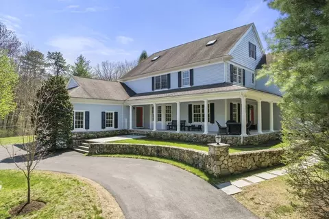 1 Beard Way, Wellesley, MA 02482 photo 2
