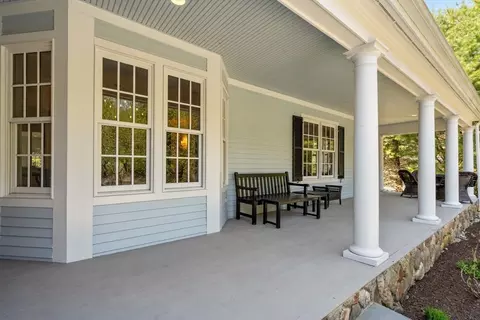 1 Beard Way, Wellesley, MA 02482 photo 5