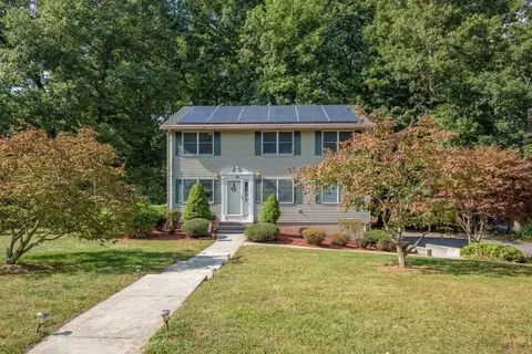 45 Oak Brk, East Longmeadow, MA 01028