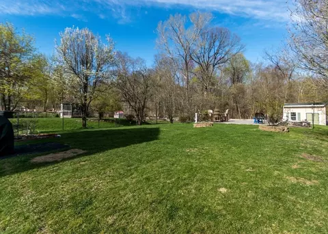 82 E Main St, Avon, MA 02322 photo 28