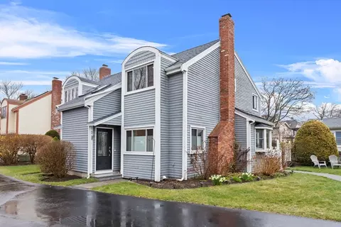 2 Chase Ln #2, Lynn, MA 01902