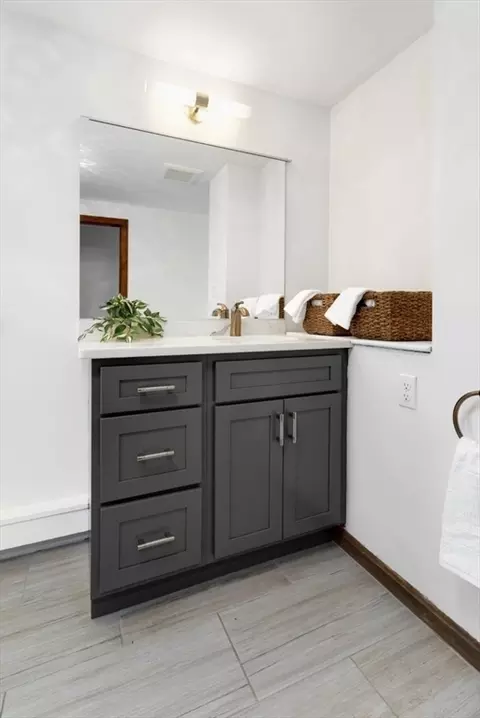 71 Red Gate Ln, Reading, MA 01867 photo 30